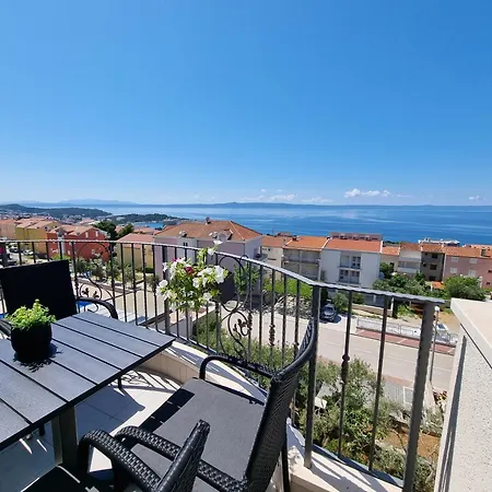 Tomas Apartment Makarska