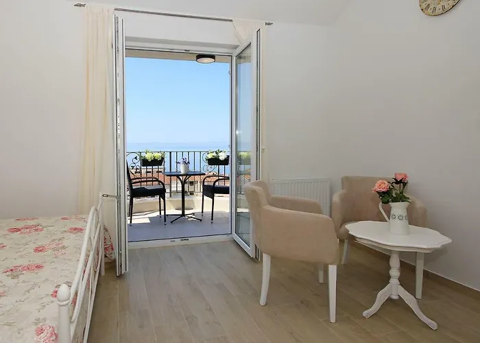 Tomas * 마카르스카