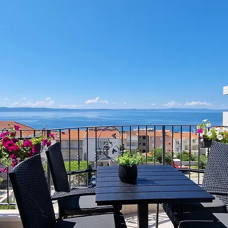 Tomas Apartament