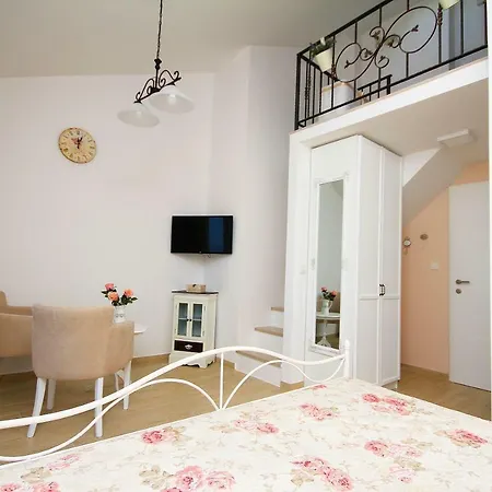 Tomas Appartement *